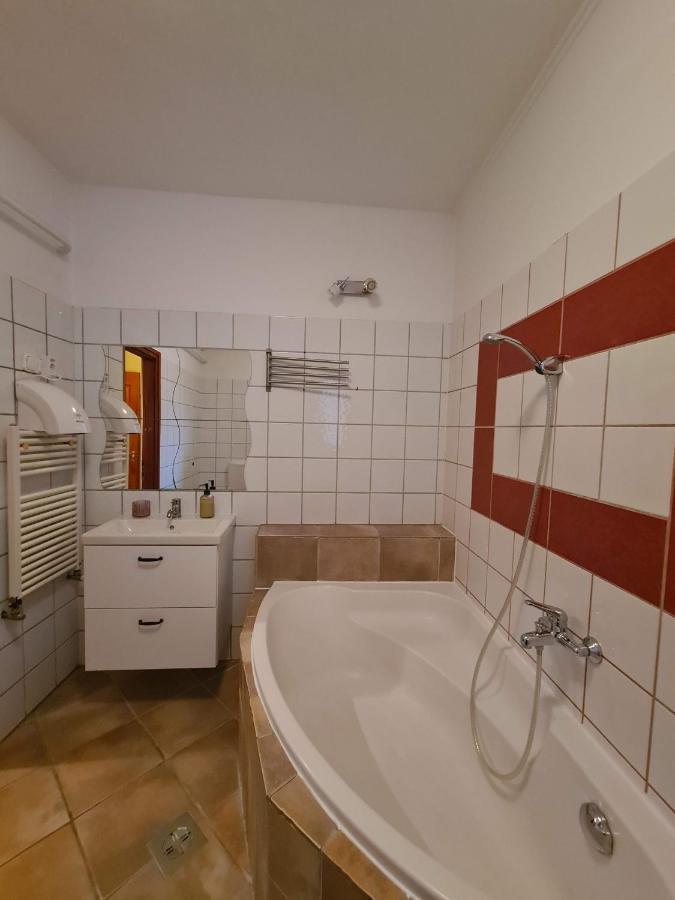Palantír Panzió Miskolc Exterior foto